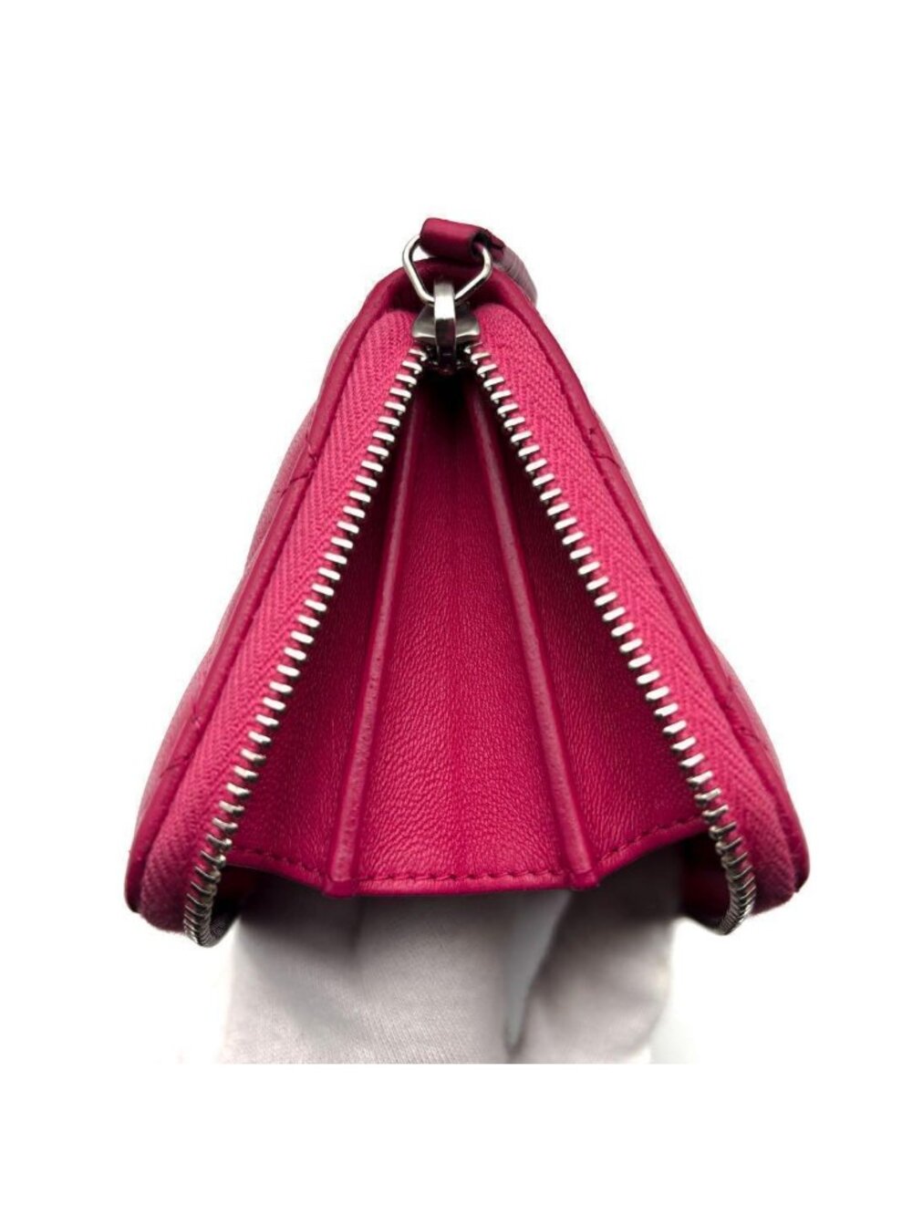 ★SOLD★ Chanel Wallet Quilted Round Zip Midi - Picture 10 of 11